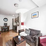 Lux London South Kensington