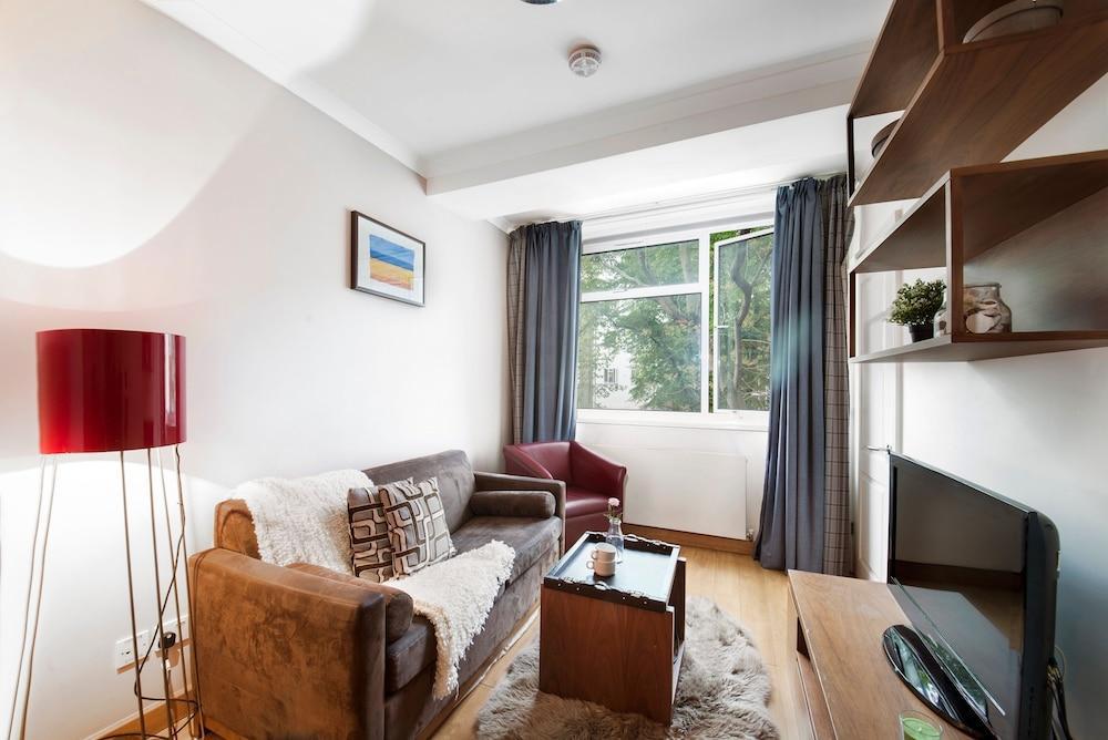 Hotel Lux South Kensington 3*
